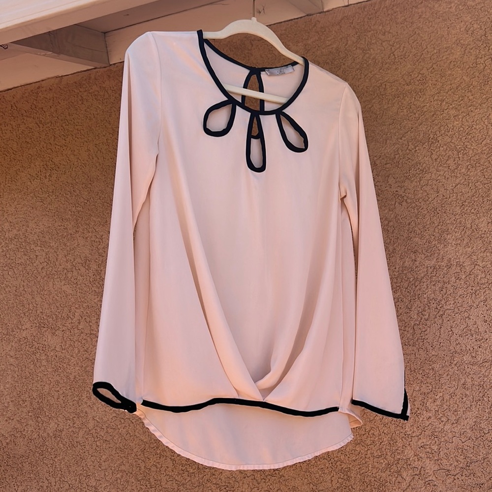 Keyhole Blouse